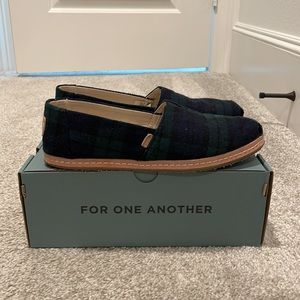 Toms womens shoe